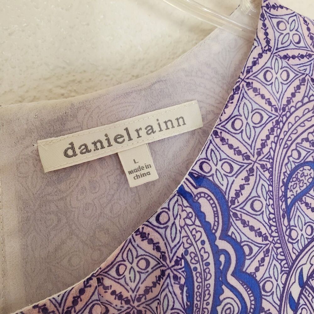 Daniel Rainn Top Sleeveless Pullover Blouse L White Purple Sheer Lined Paisley - Picture 3 of 14
